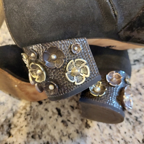 COACH Juliet Mid-Heel Ankle Boots, Size 7 - Picture 8 of 16